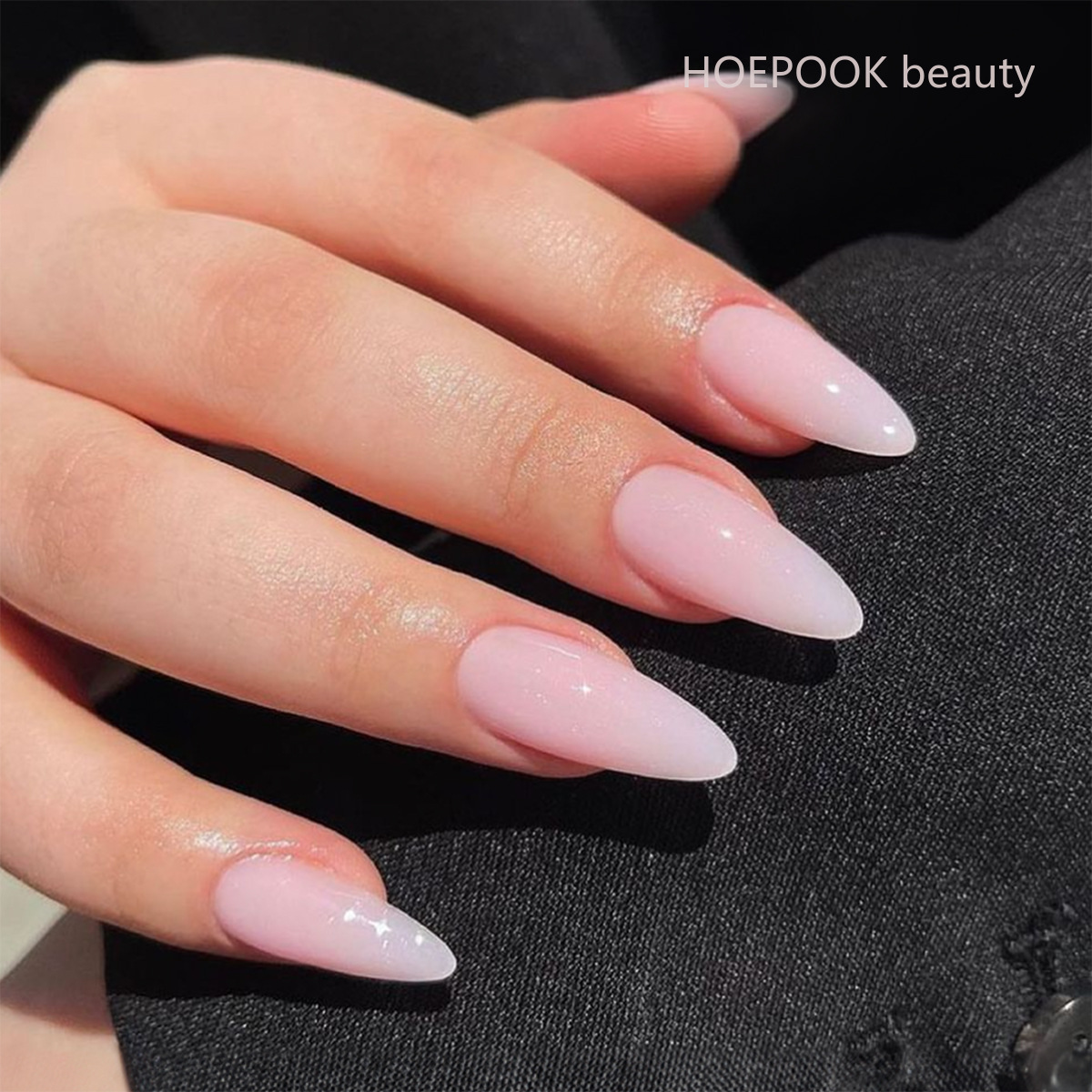 Nail Art Natural Simple - 24 個ピンクグラデーションアーモンドプレス爪のヒントシンプルなファッショントレンド偽ネイルアートリムーバブルナチュラル人工付け爪