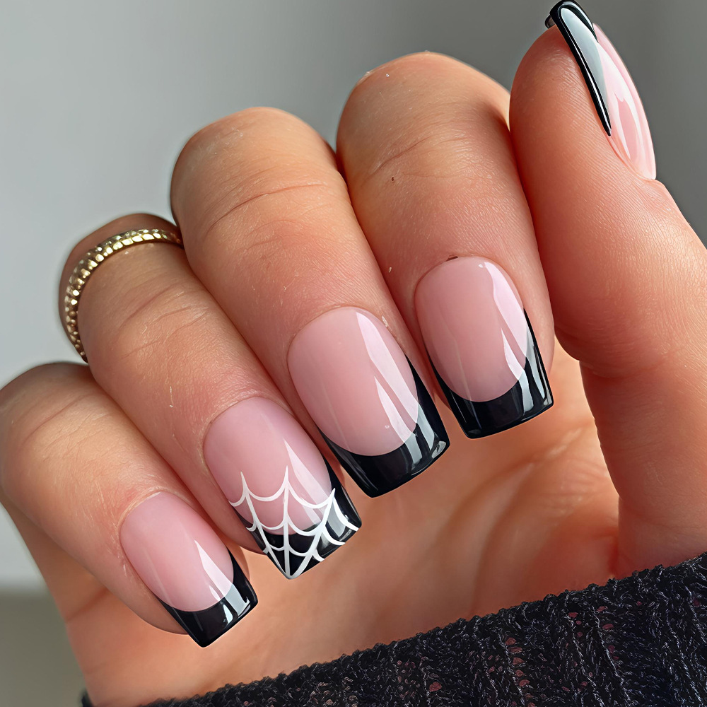 24枚入り ハロウィンつけ爪 ピンク 可愛いゴースト スパイ - Nail Art Y2K のレビューと価格